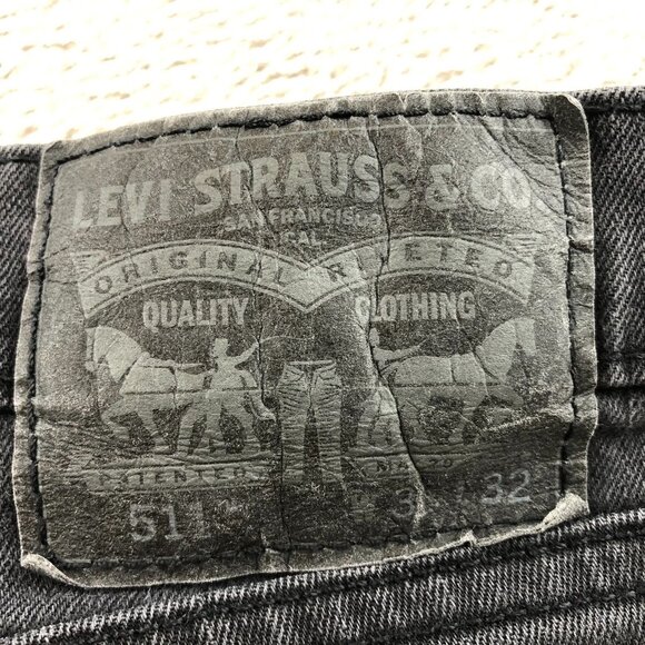 Levi's Mens Jeans Size 31x32 511 Slim Straight Classic Black Denim Casual Travel - Picture 11 of 13